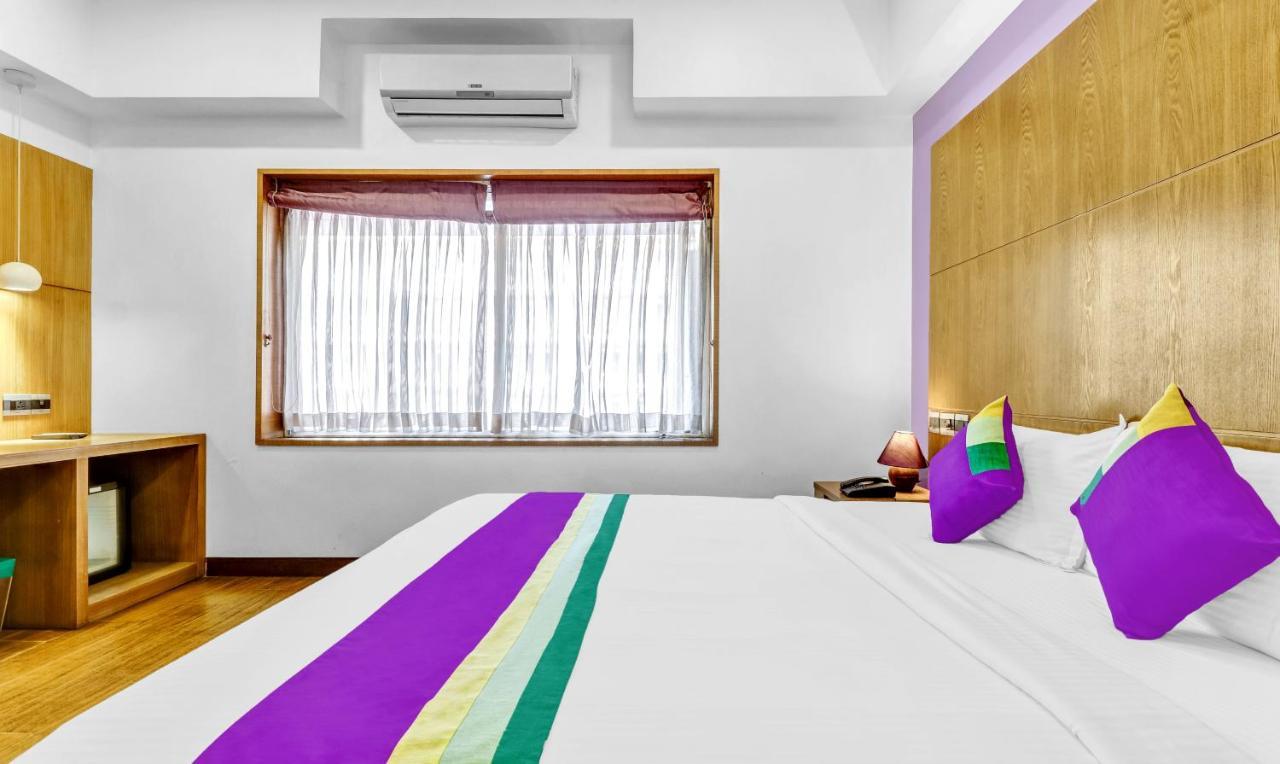 Medora Hotel Kozhikode Exterior foto