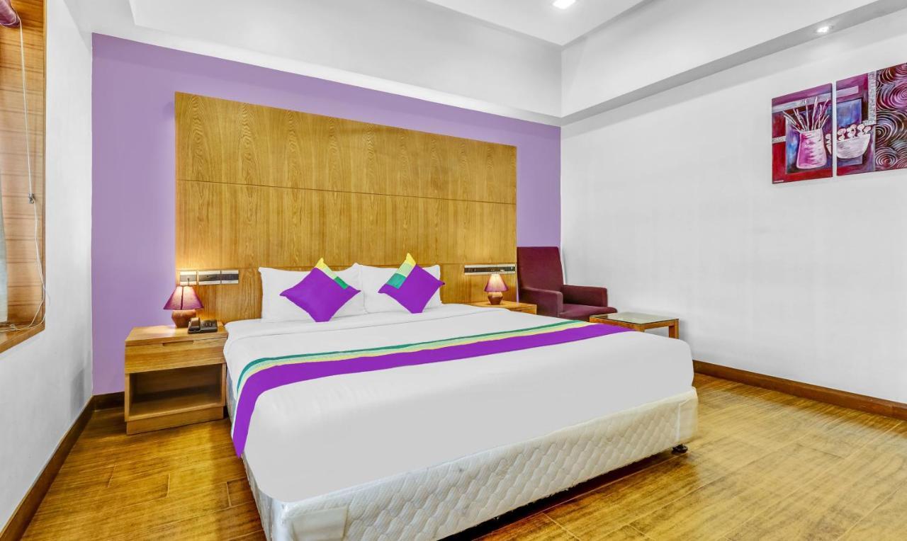 Medora Hotel Kozhikode Exterior foto
